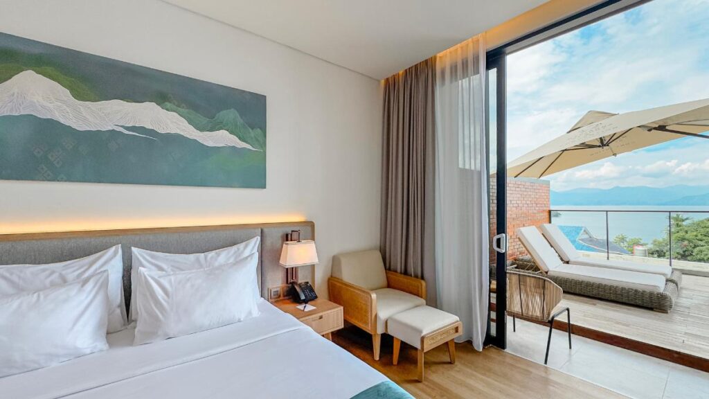 Veranda King Lake View